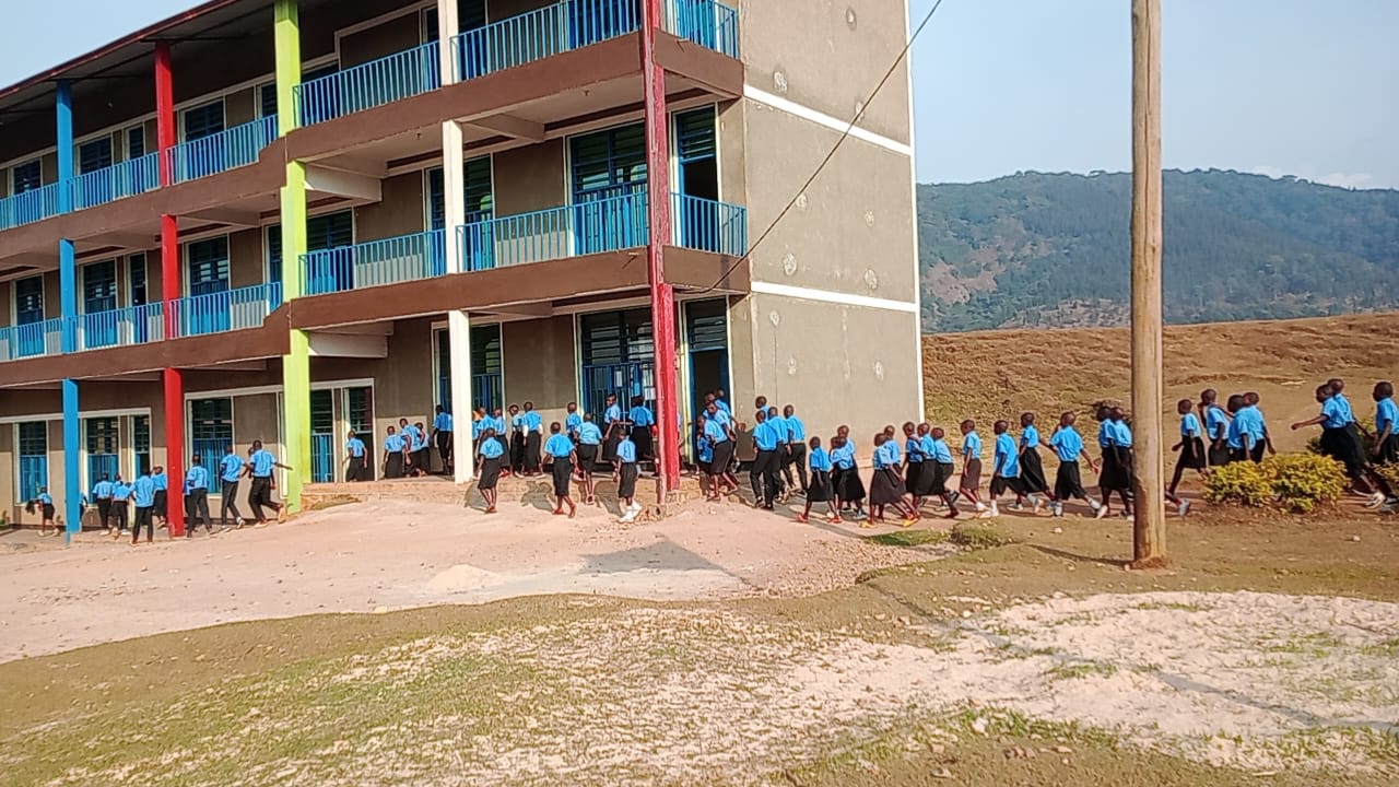 Sukununu School